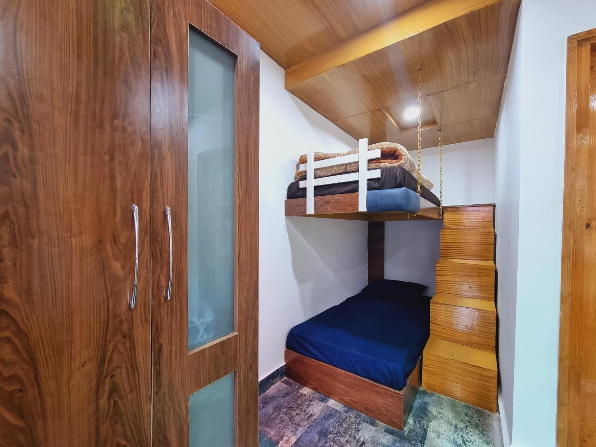 Wow Hotels Green View Далхаузи Екстериор снимка
