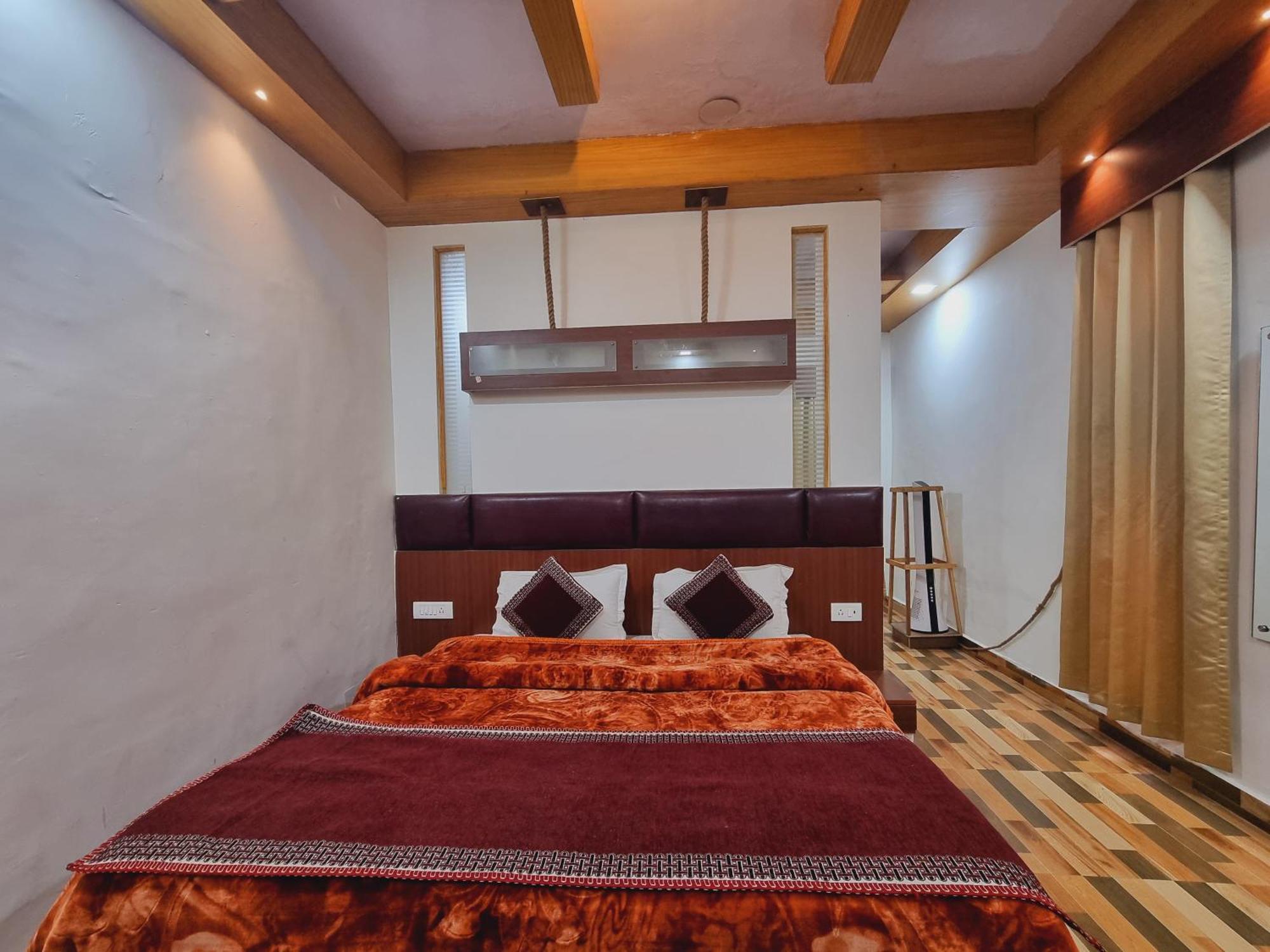 Wow Hotels Green View Далхаузи Екстериор снимка